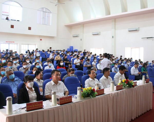 Phó Thủ tướng Thường trực Chính phủ Phạm Bình Minh tiếp xúc cử tri tại Bà Rịa - Vũng Tàu
 -0