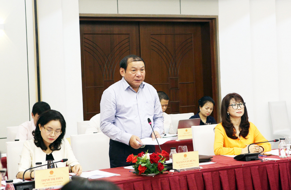 Phó Chủ tịch Thường trực Quốc hội Trần Thanh Mẫn dự Phiên họp toàn thể lần thứ 6 của Ủy ban Xã hội tại Đà Nẵng -0