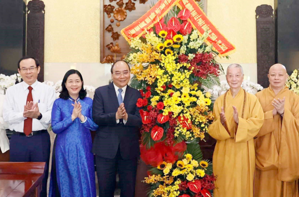 Chủ tịch Nước Nguyễn Xuân phúc chúc mừng Đại lễ phật đản tại thành phố Hồ Chí minh -0