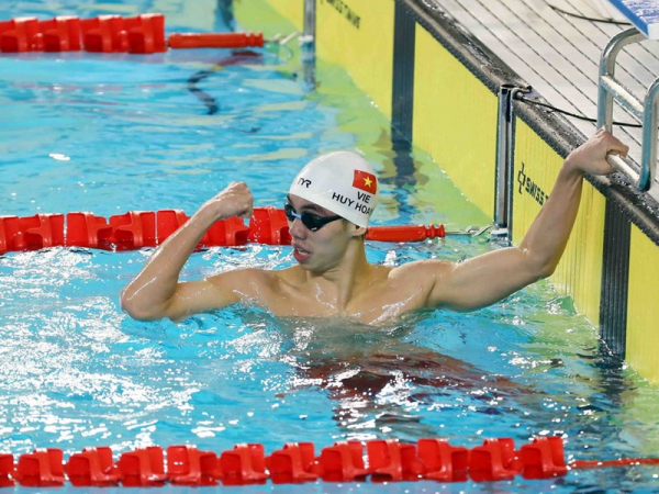 Nguyễn Huy Hoàng phá kỷ lục SEA Games 400m bơi tự do -0