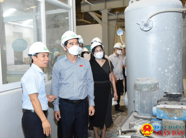Đoàn ĐBQH Bình Thuận khảo sát dây chuyền xử lý tro xỉ tại Hải Dương -0