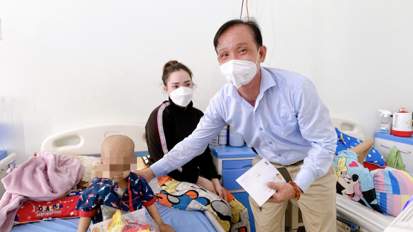 Chung tay hỗ trợ trẻ em bị bệnh hiểm nghèo đang điều trị tại Bệnh viện Trung Ương Huế -0