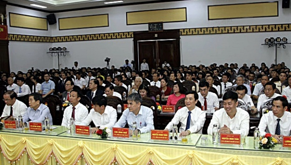 Các đại biểu tham dự buổi lễ kỷ niệm