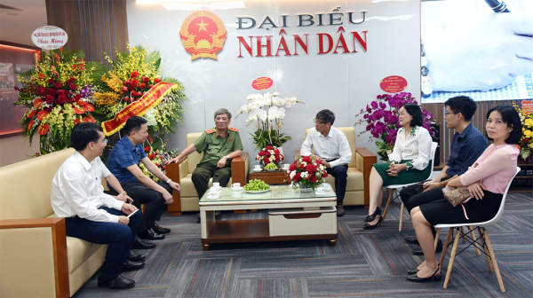 Lãnh đạo Đảng và Nhà nước chúc mừng Báo Đại biểu Nhân dân nhân Ngày Báo chí Cách mạng Việt Nam -1