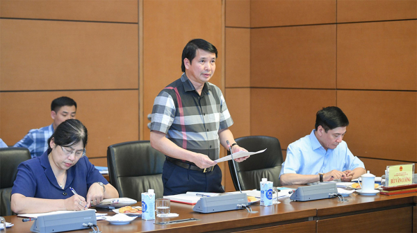 Phó Chủ tịch Thường trực Quốc hội Trần Thanh Mẫn làm việc với Lãnh đạo Văn phòng Quốc hội