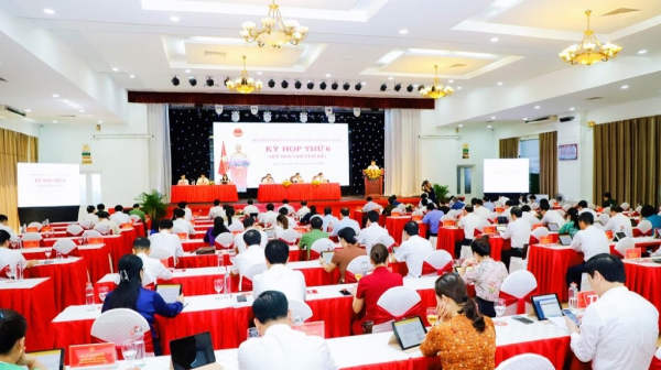 HĐND tỉnh Nghệ An thông qua 10 nghị quyết tại Kỳ họp thứ 6