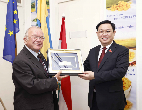 Chủ tịch Quốc hội Vương Đình Huệ: Hợp tác nông nghiệp Việt Nam - Hungary còn nhiều dư địa và triển vọng phát triển -0