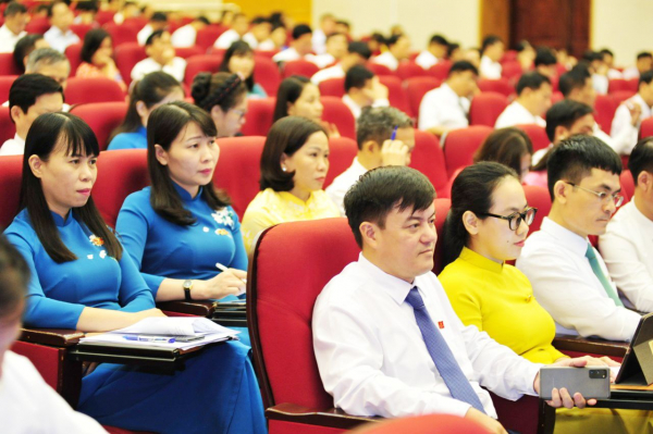 Kỳ họp thứ 4 HĐND tỉnh Tuyên Quang -0