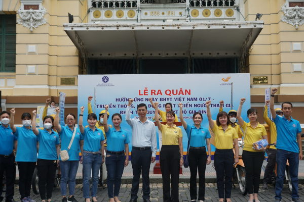 Ra quân hưởng ứng ngày Bảo hiểm y tế Việt Nam -0