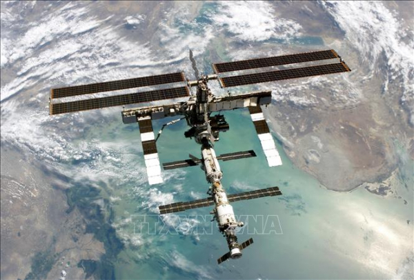 NASA và SpaceX hợp tác nghiên cứu khoa học khí hậu trên ISS -0