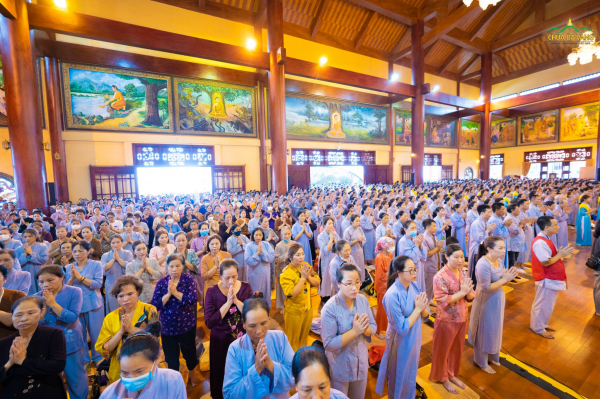 Gần 30 nghìn Phật tử, Nhân dân tham dự đại lễ Phát tâm Bồ đề Chùa Ba Vàng 2022 -0