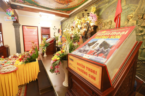 
Huyền thoại Việt Nam – Bộ sách thiêng lưu danh các Anh hùng liệt sĩ tại Chùa Ba Vàng
 -0