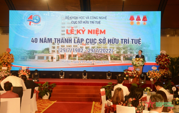 Bộ trưởng Huỳnh Thành Đạt ghi nhận và biểu dương những thành tích xuất sắc Cục Sở hữu trí tuệ