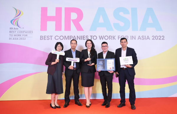 NovaGroup đón nhận giải thưởng “Nơi làm việc tốt nhất châu Á 2022” -0