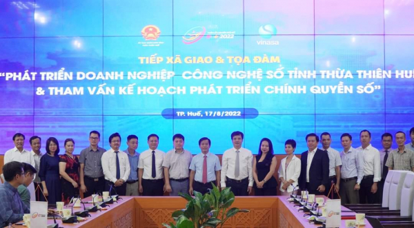 Phát triển doanh nghiệp công nghệ số tỉnh Thừa Thiên Huế và tham vấn kế hoạch phát triển chính quyền số -0