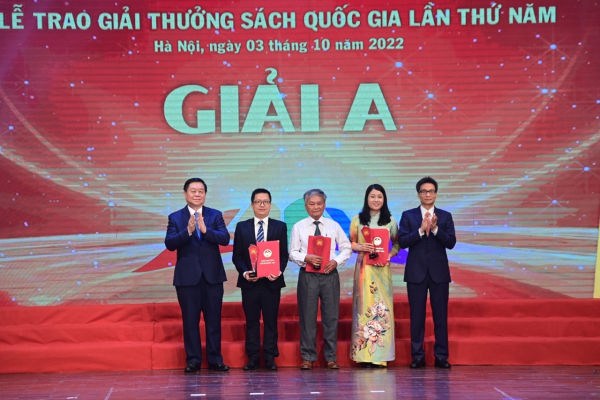 “Hoàng Việt nhất thống dư địa chí” giành giải A Giải thưởng Sách Quốc gia -0