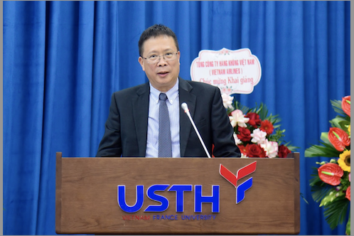Phó Chủ tịch nước Võ Thị Ánh Xuân dự khai giảng tại trường ĐH Khoa học và Công nghệ Hà Nội -0