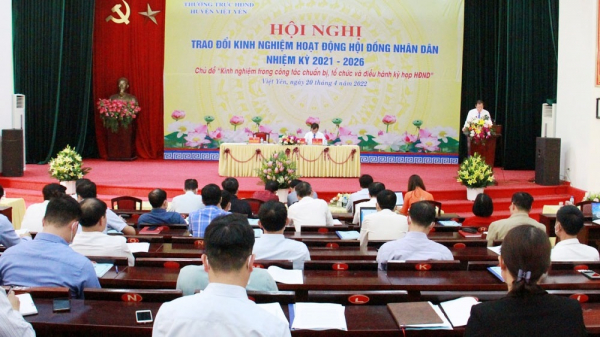 Một hội nghị trao đổi kinh nghiệm hoạt động giữa Thường trực HĐND huyện Việt Yên với Thường trực, các Ban HĐND các xã, thị trấn nhiệm kỳ 2021-2026 - ẢNH THU LỢI