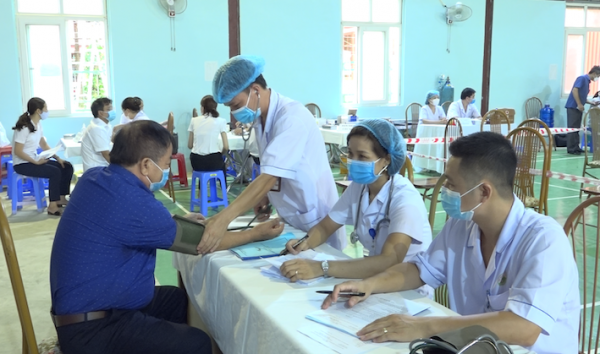 Trung tâm y tế huyện Ngọc Lặc: Thực hiện tốt chức năng khám khám chữa bệnh ban đầu phục vụ nhân dân -0