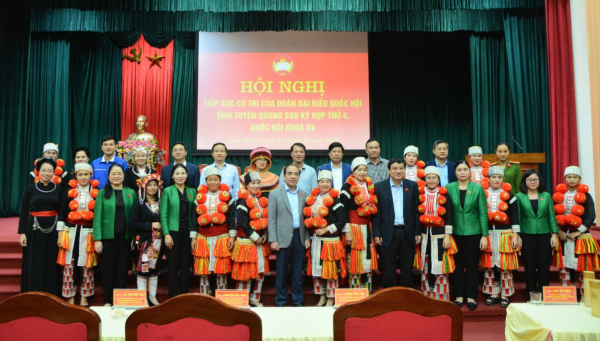 Đoàn ĐBQH tỉnh Tuyên Quang TXCT tại huyện Lâm Bình