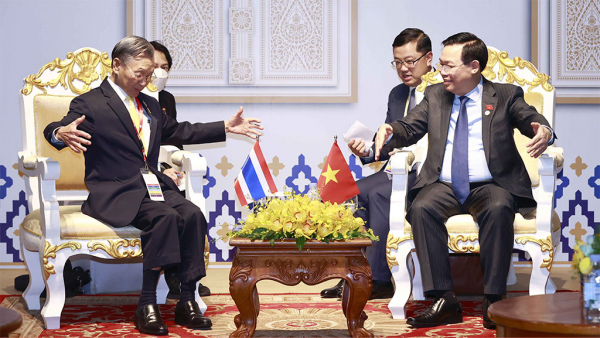Chủ tịch Quốc hội Vương Đình Huệ thăm chính thức Vương quốc Campuchia và tham dự AIPA-43 -0