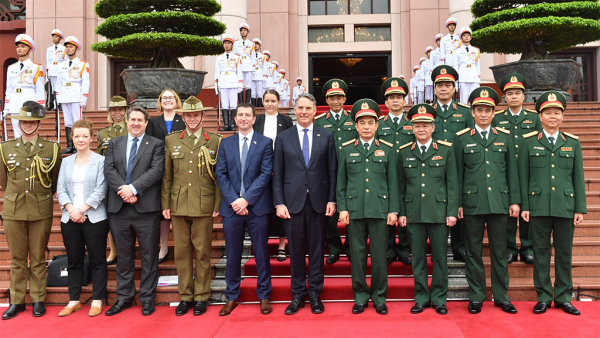 Phó Thủ tướng, Bộ trưởng Quốc phòng Austraylia Richard Males thăm chính thức Việt Nam -3