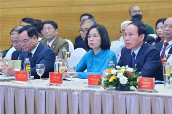 Chủ tịch Nước Nguyễn Xuân Phúc: Đội ngũ cán bộ Mặt trận cơ sở đóng góp quan trọng trong xây dựng hệ thống chính trị -0