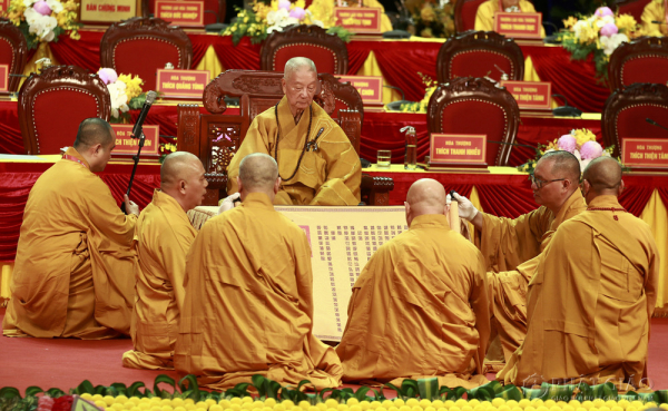 Trưởng lão Hòa Thượng Thích Trí Quảng được suy tôn là Pháp chủ Giáo hội Phật giáo Việt Nam -0