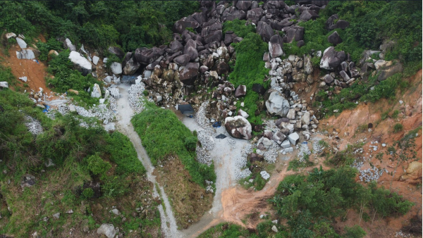 Phú Yên: khai thác đá trái phép vẫn diễn ra tại Thị xã Đông Hòa -0