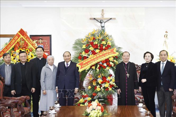 Chủ tịch Nước chúc mừng Giáng sinh Tổng Giáo phận Hà Nội và Ủy ban Đoàn kết Công giáo Việt Nam -0