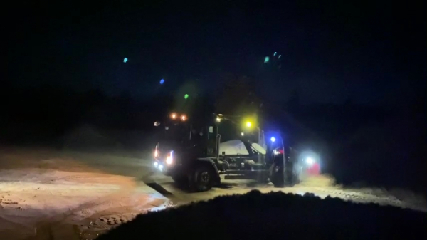 Gia Lai: Nhiều hoạt động khai thác cát trong đêm tại huyện Mang Yang -0