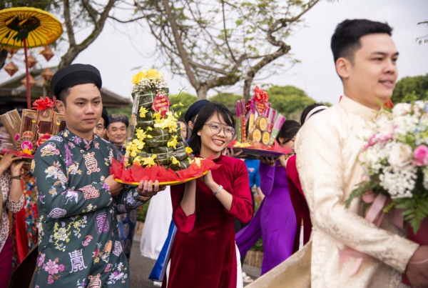 Tái hiện hoạt động “Tiến Cung” - cúng các vị vua triều Nguyễn vào dịp năm mới -0