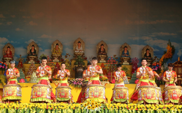 Lễ khai hội Xuân chùa Ba Vàng - điểm hẹn văn hóa tâm linh đặc sắc  -2