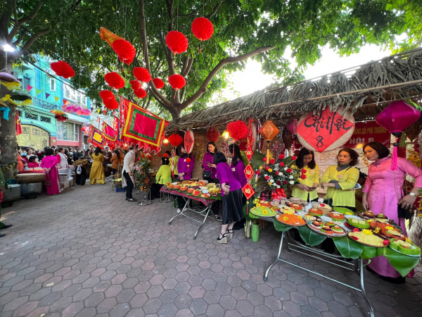 Làng Phú Thượng tưng bừng với Lễ hội 