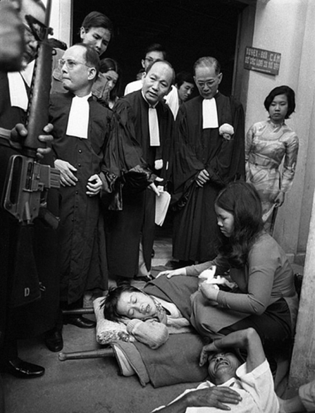 Luật sư Ngô Bá Thành - người phụ nữ Việt Nam tiêu biểu -0