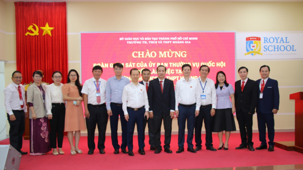 Đoàn giám sát của Ủy ban Thường vụ Quốc hội làm việc với một số cơ sở giáo dục tại TP. Hồ Chí Minh -0