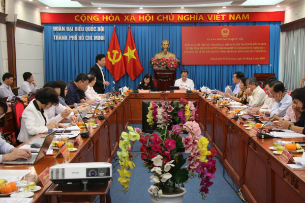 Đoàn giám sát Ủy ban Thường vụ Quốc hội làm việc với Đoàn đại biểu Quốc hội TP. Hồ Chí Minh  -0