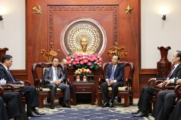Chủ nhiệm Ủy ban Tư pháp của Quốc hội Lào Khampheng Vilaphanh thăm và làm việc tại TP. Hồ Chí Minh -0