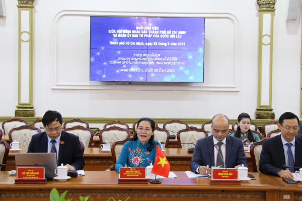 Chủ nhiệm Ủy ban Tư pháp của Quốc hội Lào Khampheng Vilaphanh thăm và làm việc tại TP. Hồ Chí Minh -0