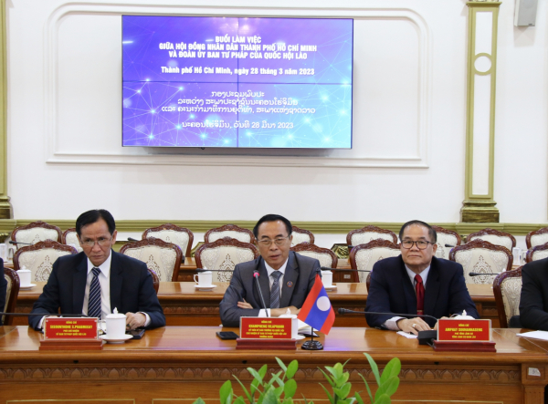 Chủ nhiệm Ủy ban Tư pháp của Quốc hội Lào Khampheng Vilaphanh thăm và làm việc tại TP. Hồ Chí Minh -1