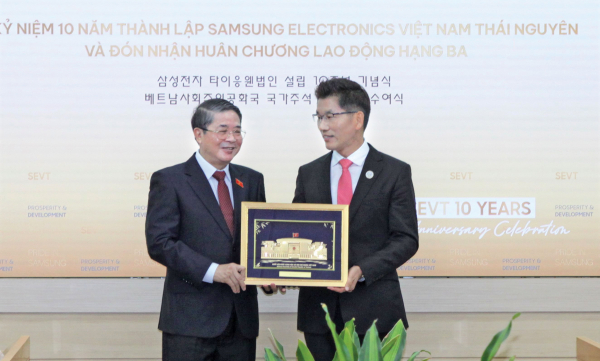 Lễ kỷ niệm 10 năm thành lập Samsung Electronics Việt Nam Thái Nguyên -0