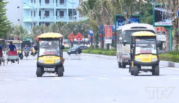 Thanh Hóa: Chủ tịch UBND cấp huyện phải chịu trách nhiệm nếu tài xế xe điện chèo kéo khách -0