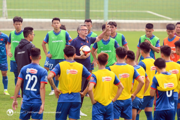ĐTQG Việt Nam đá giao hữu với ĐT Hồng Kông tại SVĐ Lạch Tray -0