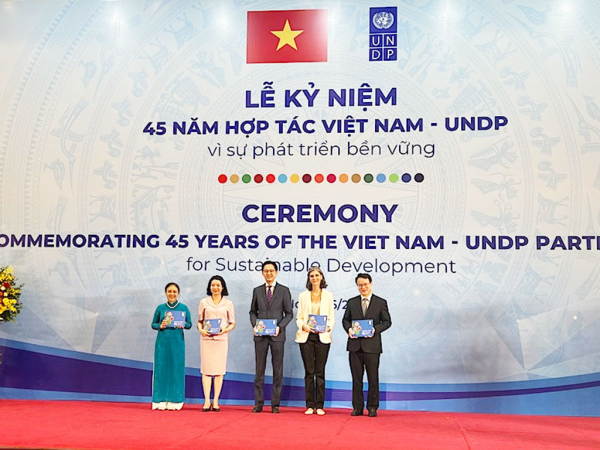 Chung tay xây dựng một Việt Nam xanh, thịnh vượng và kiên cường -0