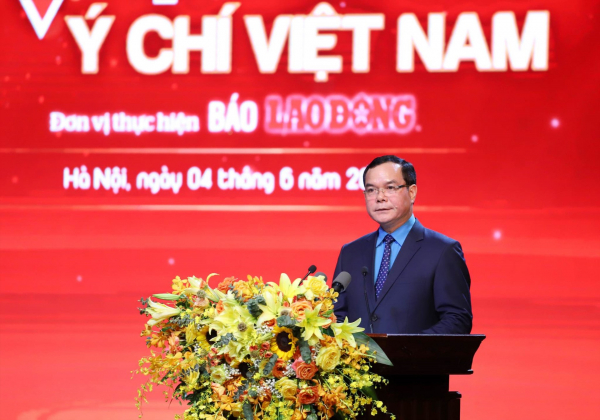 Vinh quang Việt Nam 2023: 16 tấm gương tiêu biểu có sức truyền cảm hứng to lớn -0