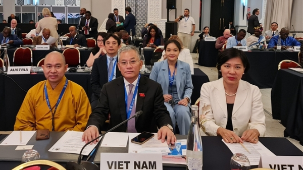 Đoàn đại biểu Quốc hội Việt Nam dự Hội nghị nghị viện về đối thoại tôn giáo  -0