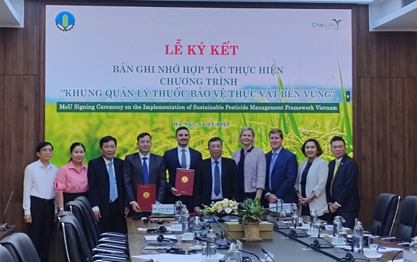CropLife hợp tác với Việt Nam giảm phụ thuộc thuốc bảo vệ thực vật độc hại -0