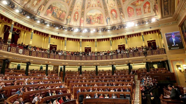Quốc hội Tây Ban Nha cho phép sử dụng tiếng Basque, Catalan, Galicia -0