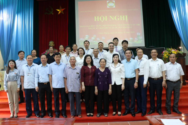 Đoàn đại biểu Quốc hội tỉnh Bắc Ninh tiếp xúc cử tri tại huyện Gia Bình (Bắc Ninh) -0