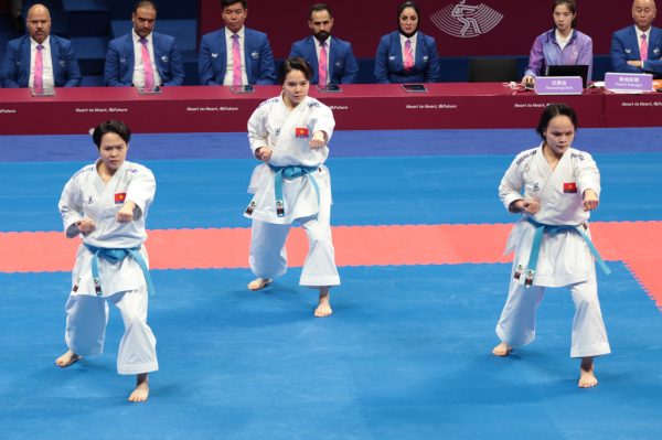 ASIAD 19: Karate mang về huy chương vàng thứ ba cho Việt Nam -1